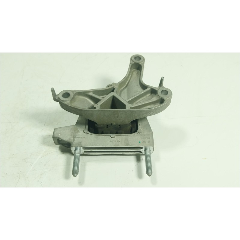 Recambio de soporte motor izquierdo para peugeot 208 ii (ub_, up_, uw_, uj_) e-208 referencia OEM IAM 9826551380 9826551380 
