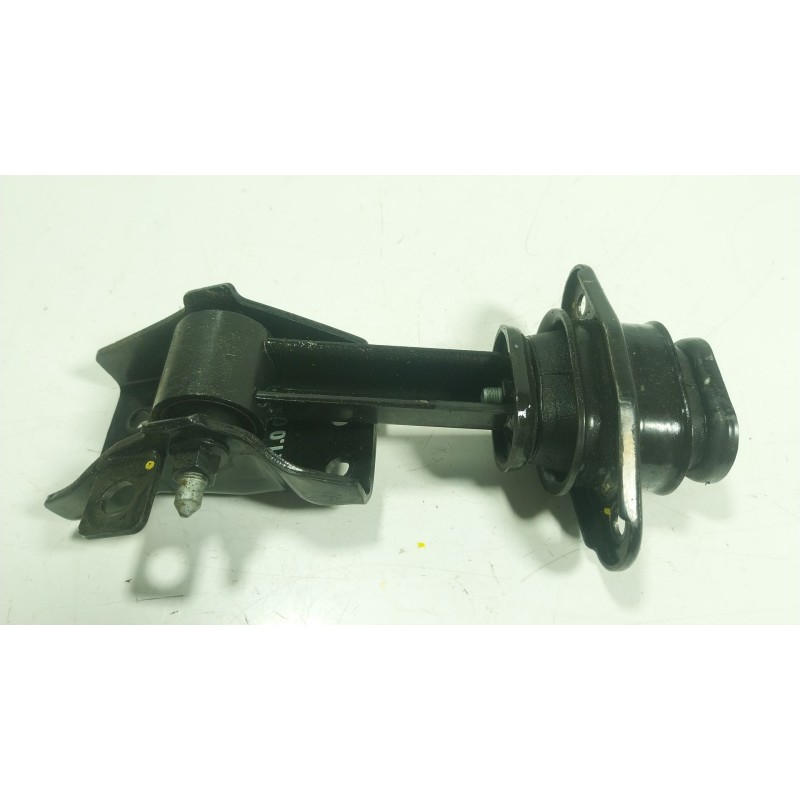 Recambio de soporte motor trasero para kia stonic (yb) 1.0 t-gdi referencia OEM IAM 21950H8150  