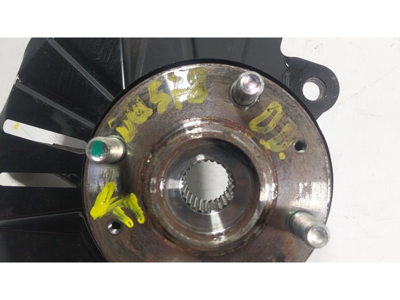 Recambio de mangueta delantera derecha para kia stonic (yb) 1.0 t-gdi referencia OEM IAM 51716H8500  