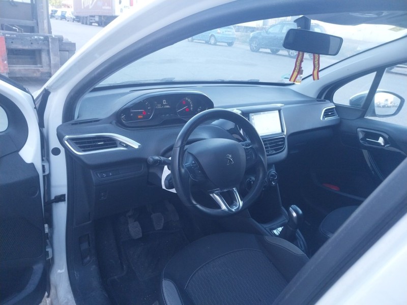 peugeot 208 i (ca_, cc_) del año 2016