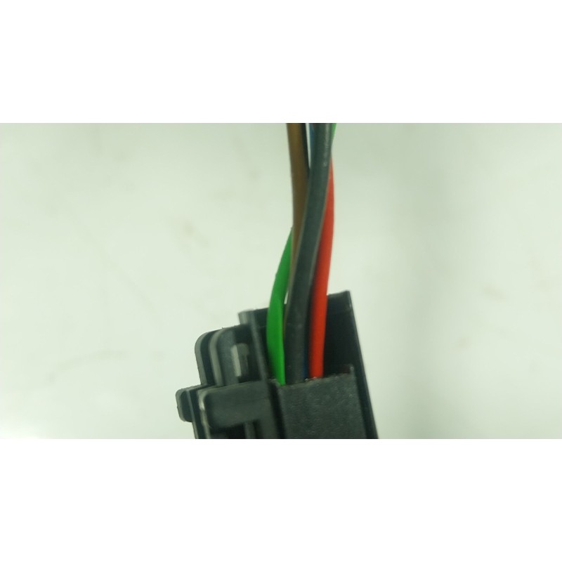 Recambio de espejo izquierdo para fiat 500l (351_, 352_) 1.3 d multijet (199lxy1a, 199lxy11) referencia OEM IAM 735558571  