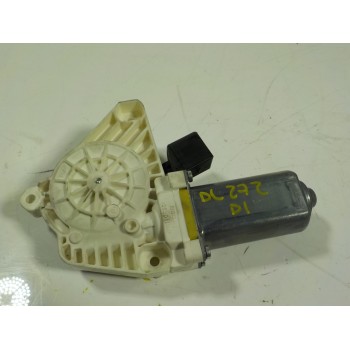MOTOR ELEVALUNAS DELANTERO IZQUIERDO A2078200542 