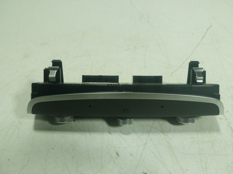Recambio de mando climatizador para audi q3 (f3b) 35 tdi referencia OEM IAM 83A820043ABIMJ 83A820043AB 