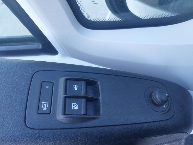 peugeot boxer furgoneta del año 2025