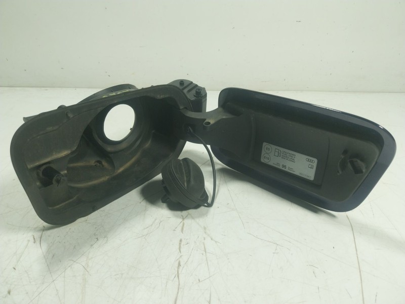 Recambio de tapa combustible para audi a3 sportback (8ya, 8yf) 35 tfsi referencia OEM IAM 8Y4809907 8Y4809906 