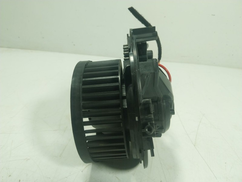 Recambio de motor calefaccion para audi q3 (f3b) 35 tdi referencia OEM IAM 5Q1819021H 5Q1819021E 5Q0907521C