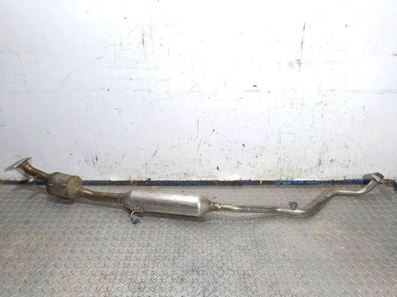 Recambio de catalizador para toyota yaris (_p21_, _pa1_, _ph1_) 1.5 (mxpa11) referencia OEM IAM 17410K0080 8K005 