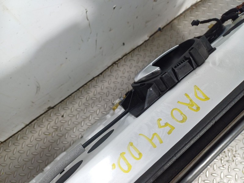 Recambio de puerta delantera derecha para peugeot 208 i (ca_, cc_) 1.2 vti 82 referencia OEM IAM   