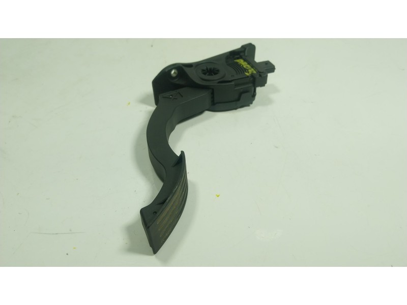 Recambio de potenciometro pedal para volvo v40 hatchback (525) d2 referencia OEM IAM 31280597 31280597 