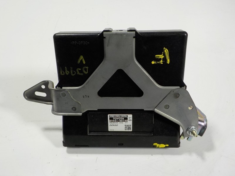 Recambio de modulo electronico para toyota yaris hybrid active referencia OEM IAM  899810D140 MB2850003332