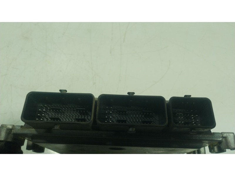 Recambio de centralita motor uce para dacia dokker furgoneta/monovolumen 1.6 referencia OEM IAM 237104412S 237104412S 