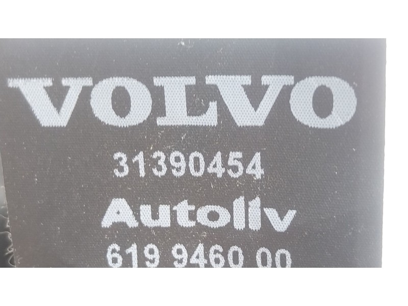 Recambio de cinturon seguridad delantero derecho para volvo v40 hatchback (525) d2 referencia OEM IAM 31418479 31390454 