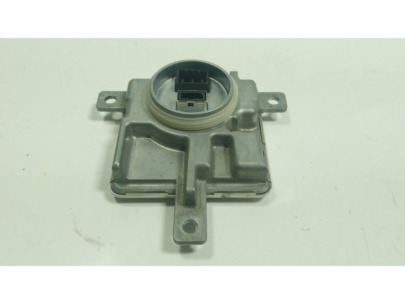 Recambio de centralita faros xenon para volvo v40 hatchback (525) d2 referencia OEM IAM 31335777 W003T22771 