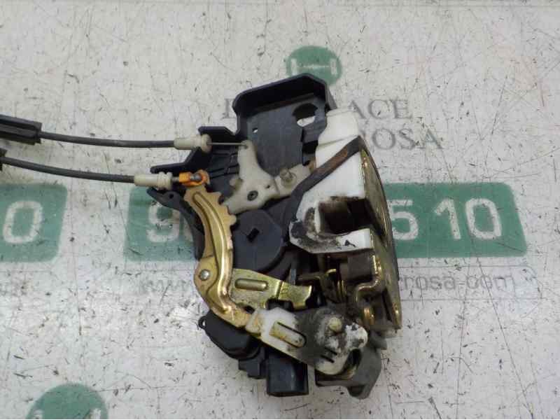 Recambio de cerradura puerta trasera derecha para mitsubishi colt berlina 3 (cz) 1.3 cat referencia OEM IAM   