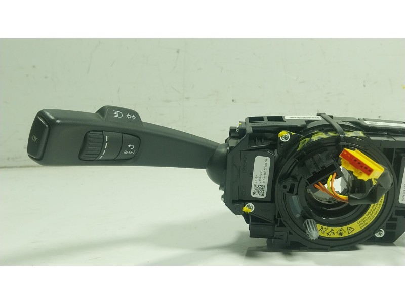 Recambio de mando intermitentes para volvo v40 hatchback (525) d2 referencia OEM IAM 31456045 31394001 31343218