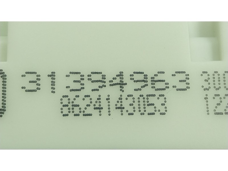 Recambio de caja reles / fusibles para volvo v40 hatchback (525) d2 referencia OEM IAM 31394963 31394963 