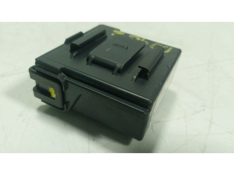 Recambio de modulo electronico para nissan juke (f16_) 1.6 hybrid referencia OEM IAM 284P16PE3A 284P16PE3A 