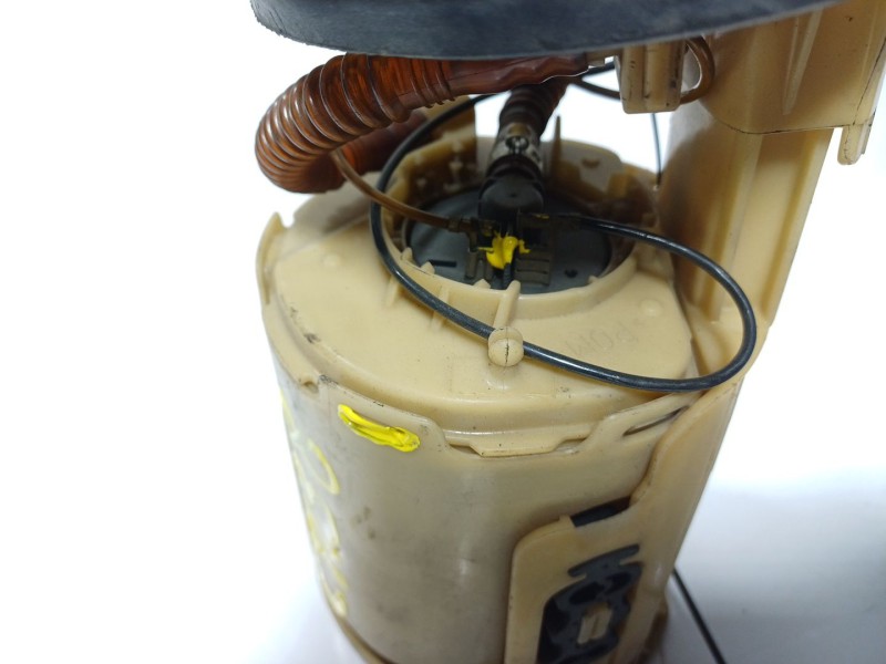 Recambio de aforador para volkswagen polo berlina (6n1) 1.4 referencia OEM IAM  6N0919051M 