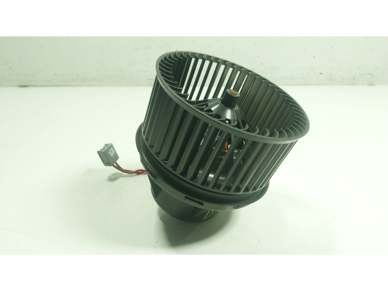 Recambio de motor calefaccion para volvo v40 hatchback (525) d2 referencia OEM IAM 31369448 AV6N18456AA 