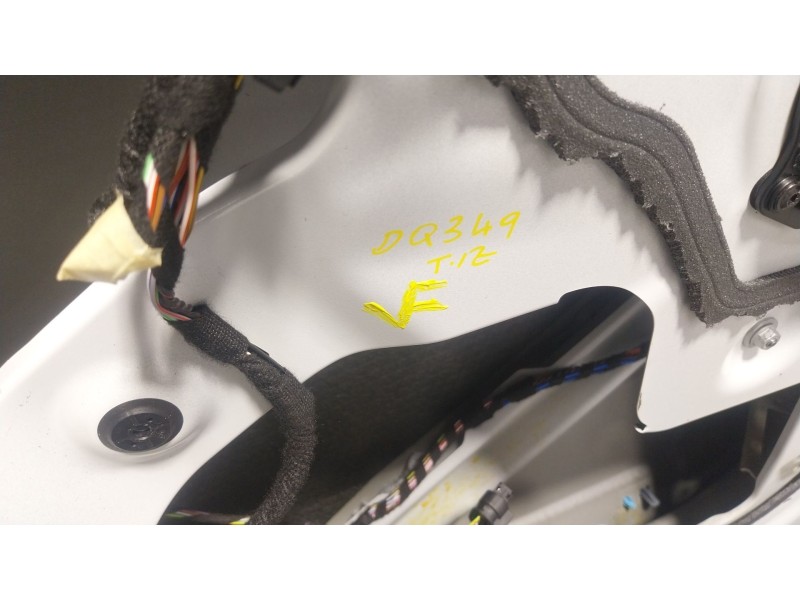 Recambio de puerta trasera izquierda para bmw x1 (f48) xdrive 20 d referencia OEM IAM   