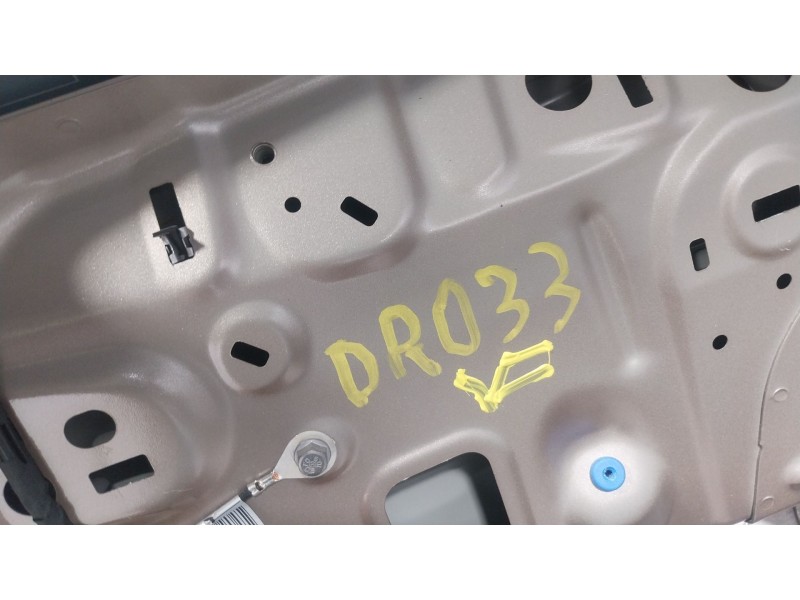 Recambio de porton trasero para volvo v40 hatchback (525) d2 referencia OEM IAM 31457727  