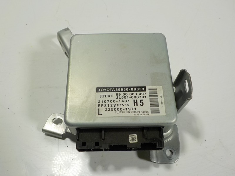 Recambio de modulo electronico para toyota yaris hybrid active referencia OEM IAM  896500D353 JL501008701