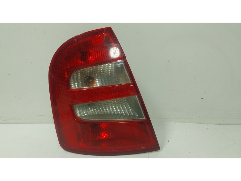 Recambio de piloto trasero izquierdo para skoda fabia (6y2/6y3) 1.9 sdi cat (asy) referencia OEM IAM  6Y6945095B 