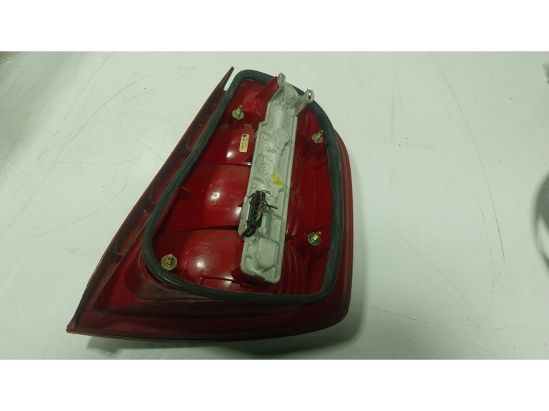 Recambio de piloto trasero izquierdo para skoda fabia (6y2/6y3) 1.9 sdi cat (asy) referencia OEM IAM  6Y6945095B 