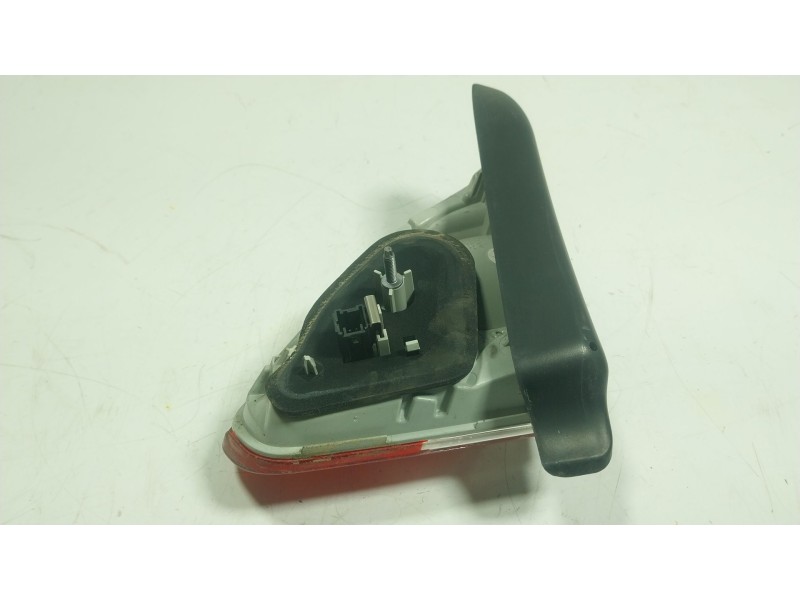 Recambio de piloto trasero izquierdo interior para peugeot 2008 i (cu_) 1.6 hdi referencia OEM IAM 9678074480  