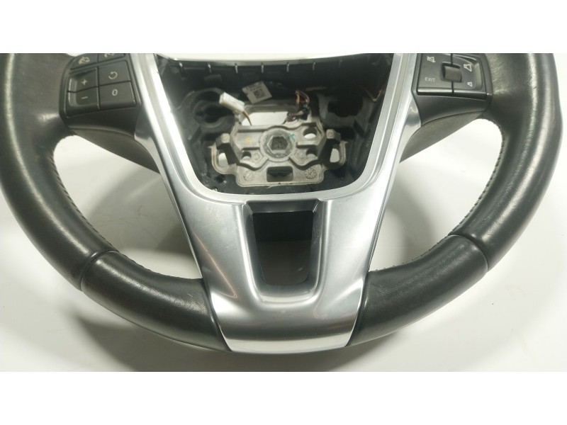 Recambio de volante para volvo v40 hatchback (525) d2 referencia OEM IAM 31250591 34110217B 