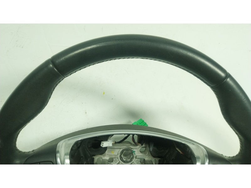 Recambio de volante para volvo v40 hatchback (525) d2 referencia OEM IAM 31250591 34110217B 