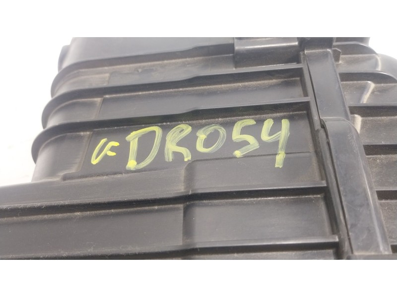 Recambio de filtro aire para peugeot 208 i (ca_, cc_) 1.2 vti 82 referencia OEM IAM   