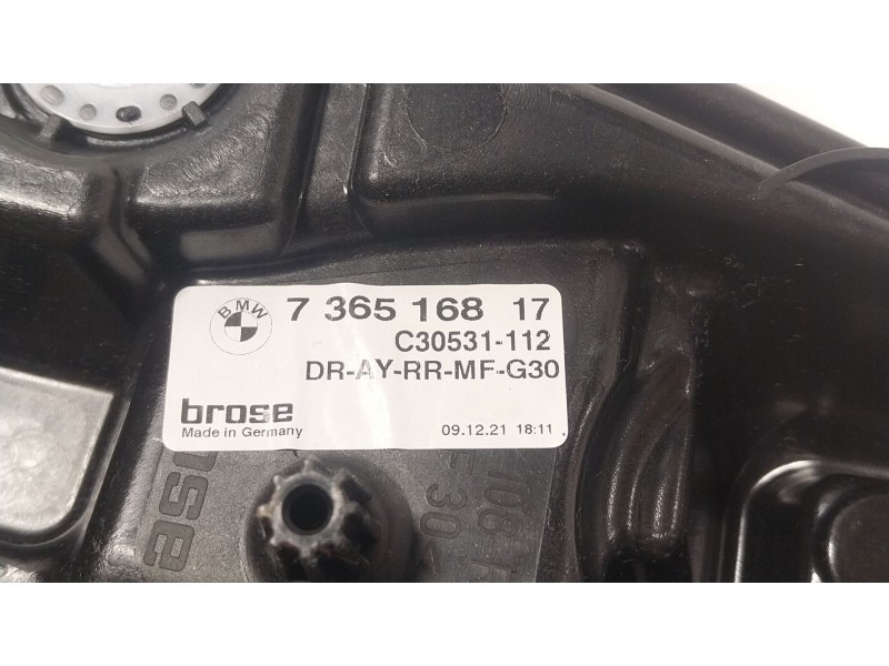 Recambio de elevalunas trasero derecho para bmw 5 (g30, f90) 530 i xdrive referencia OEM IAM 51337487088 736516817 