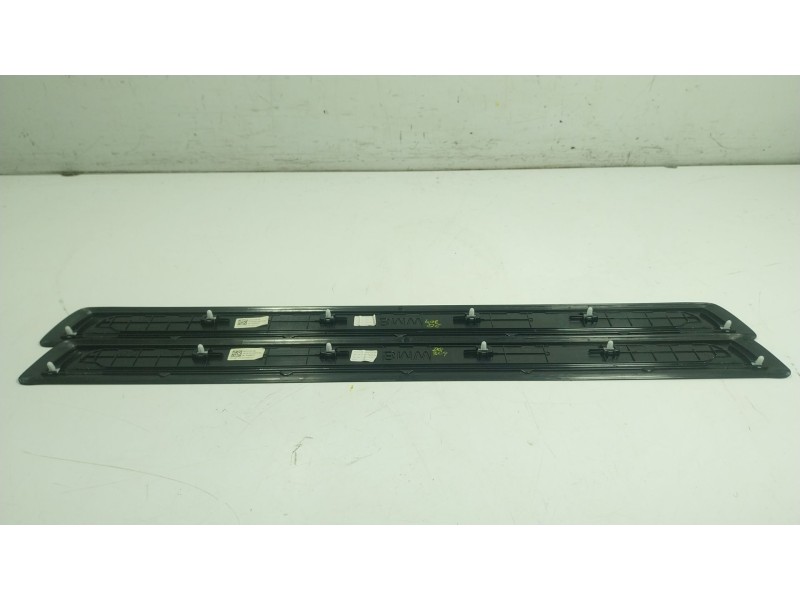 Recambio de moldura para bmw 4 coupé (g22, g82) 430 i xdrive referencia OEM IAM 51478077315 807731506 