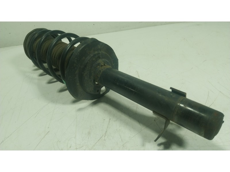 Recambio de amortiguador delantero derecho para peugeot 108 1.2 referencia OEM IAM  485200H040 