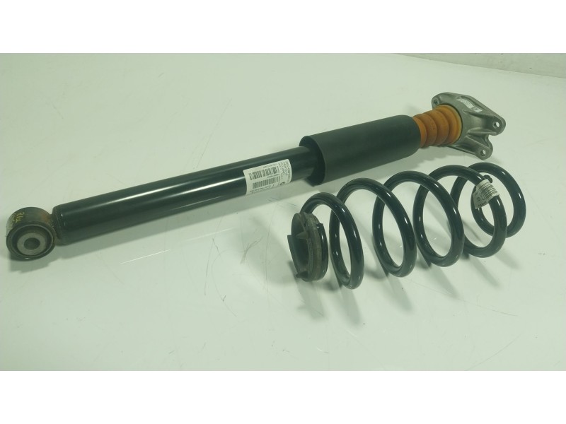 Recambio de amortiguador trasero izquierdo para bmw x1 (f48) xdrive 18 d referencia OEM IAM  33526861693 