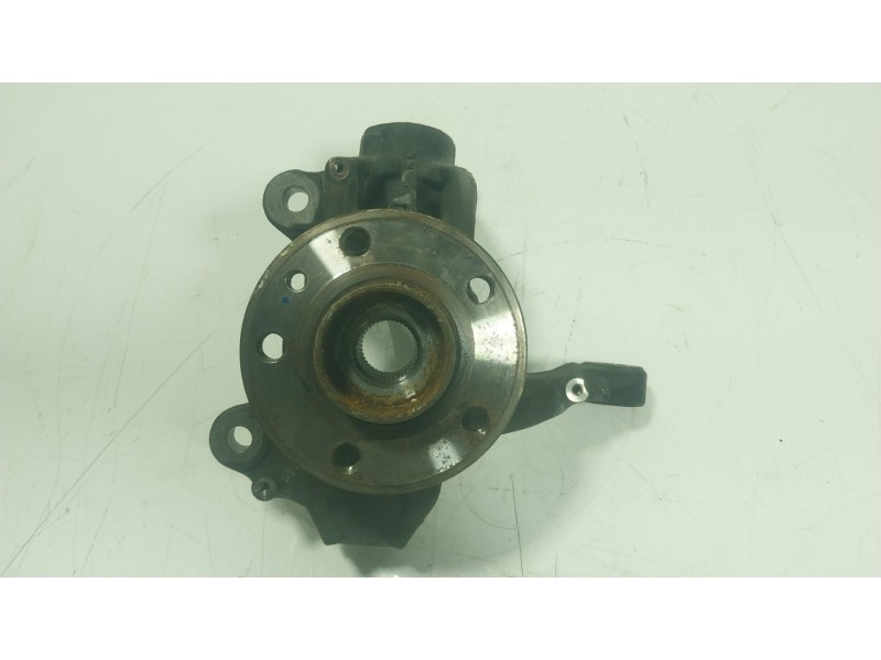 Recambio de mangueta delantera izquierda para volvo s60 ii (134) d4 referencia OEM IAM   