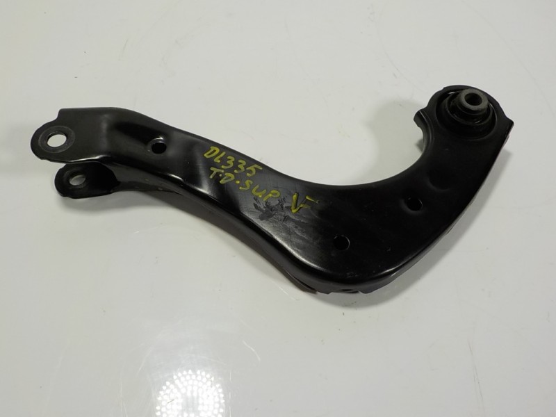 Recambio de brazo suspension superior trasero derecho para toyota c-hr hybrid dynamic referencia OEM IAM 48770F4010  