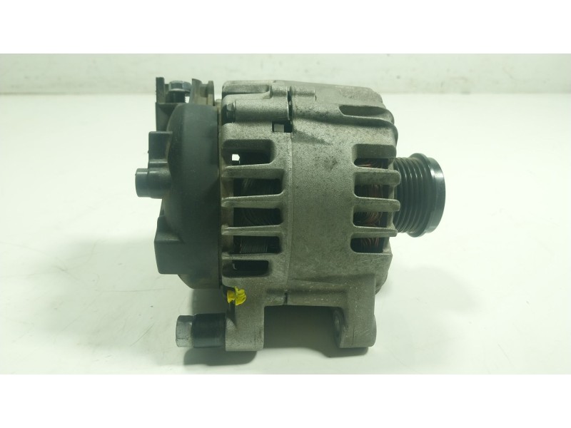 Recambio de alternador para volvo v40 hatchback (525) d2 referencia OEM IAM 36002929 31419219 