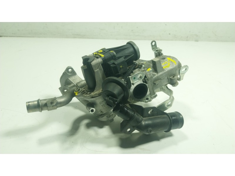 Recambio de enfriador egr para volvo v40 hatchback (525) d2 referencia OEM IAM 31319549 9802194080 