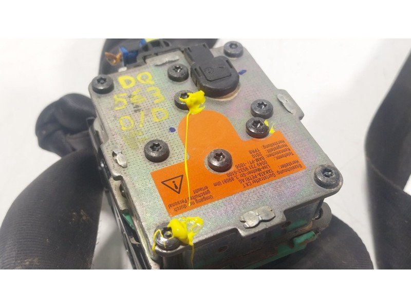 Recambio de cinturon seguridad delantero derecho para citroën c4 ii (nc_) 1.6 vti 120 referencia OEM IAM   