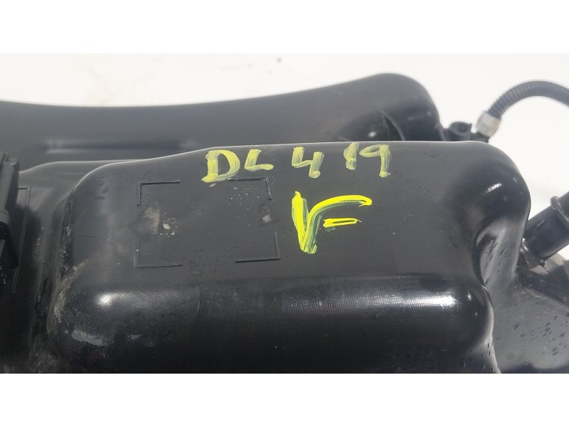 Recambio de deposito aditivo para seat leon sportstourer (kl8) xcellence referencia OEM IAM  5Q0131877T 