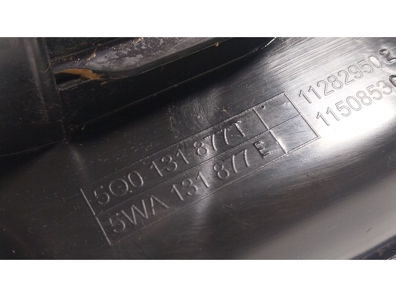 Recambio de deposito aditivo para seat leon sportstourer (kl8) xcellence referencia OEM IAM  5Q0131877T 