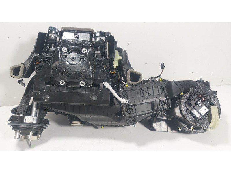 Recambio de calefaccion entera normal para bmw 8 gran coupe (g16, f93) 840 i xdrive referencia OEM IAM  6411HZ5A31685 