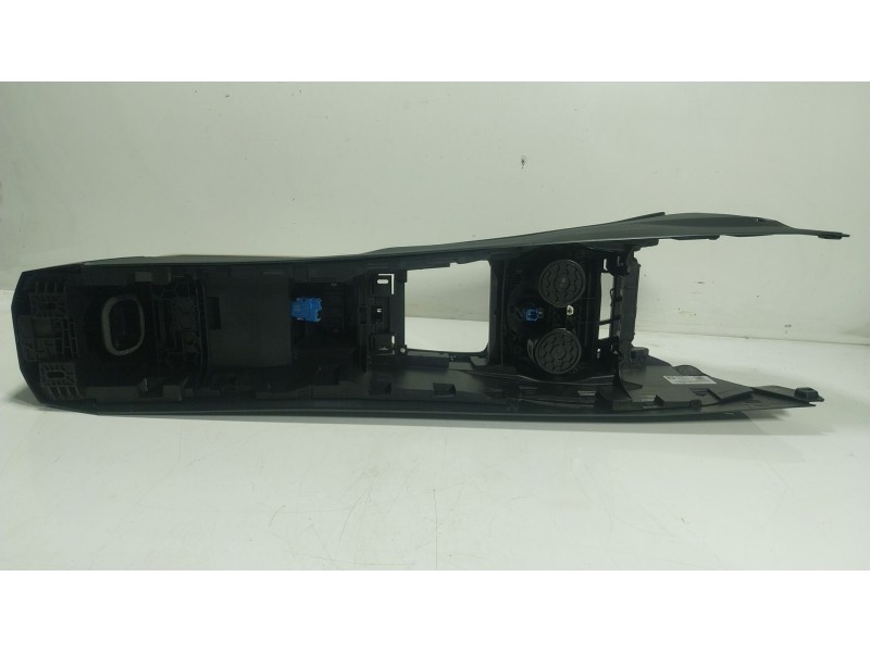 Recambio de apoyabrazos central para bmw 2 gran coupe (f44) 218 i referencia OEM IAM  5A369D303 