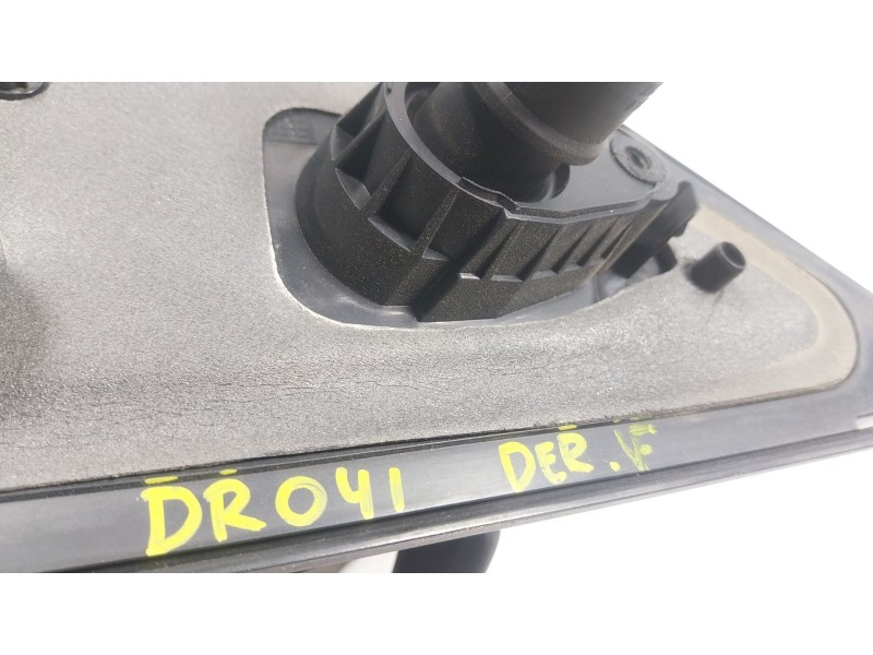 Recambio de espejo derecho para peugeot 108 1.2 referencia OEM IAM   