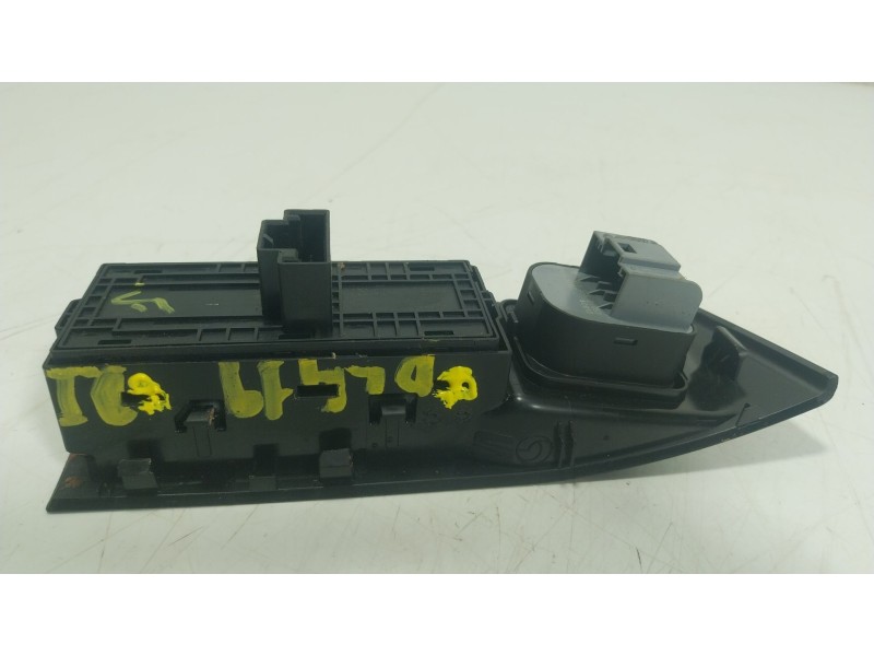 Recambio de mando elevalunas delantero izquierdo para seat leon sportstourer (kl8) xcellence referencia OEM IAM  5G0959857E 