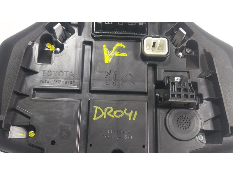 Recambio de cuadro instrumentos para peugeot 108 1.2 referencia OEM IAM   