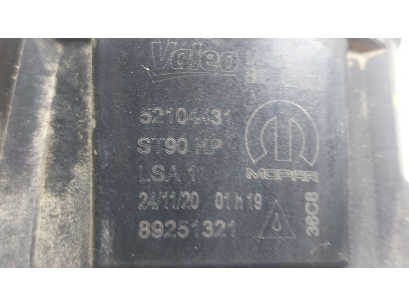 Recambio de faro antiniebla izquierdo para peugeot boxer furgoneta 2.2 bluehdi 140 referencia OEM IAM   