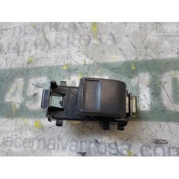 MANDO ELEVALUNAS DELANTERO DERECHO 848100D030 